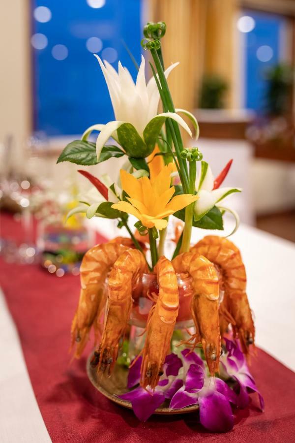 Huong Hai Sealife Cruise Ha Long Bagian luar foto